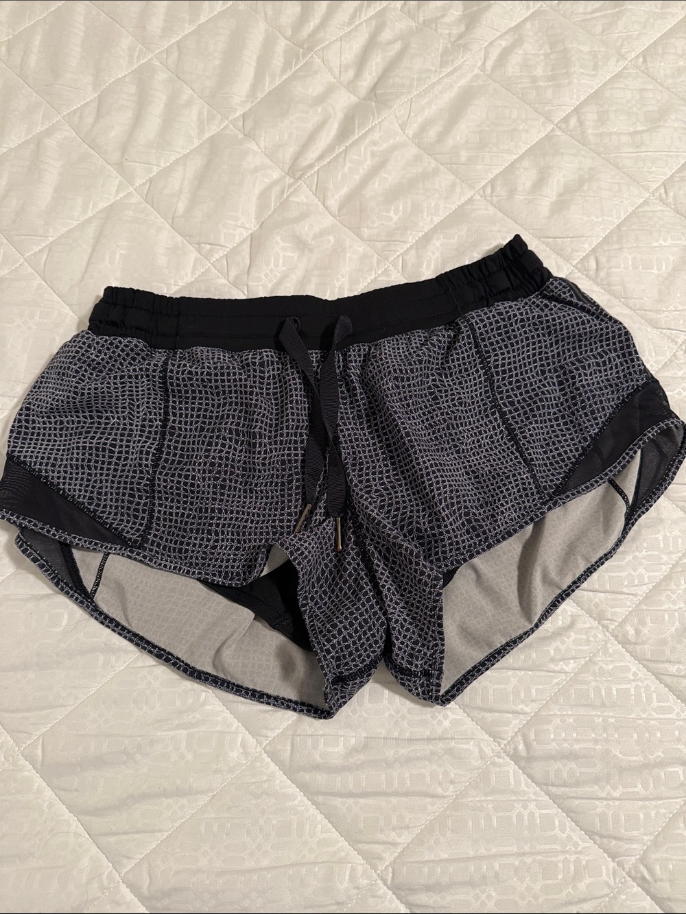 Lululemon Women’s Patterned Athletic Shorts